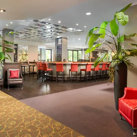 Leonardo Hotel 4*