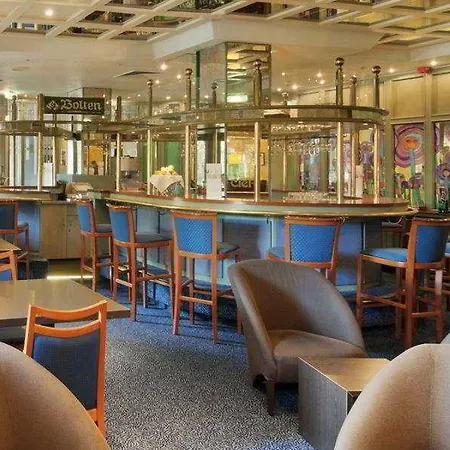 Leonardo Otel 4*