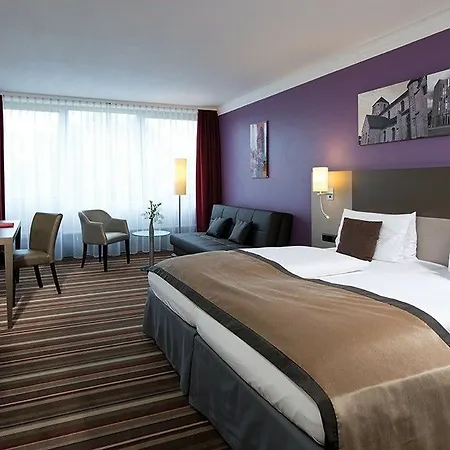 Hotel Leonardo